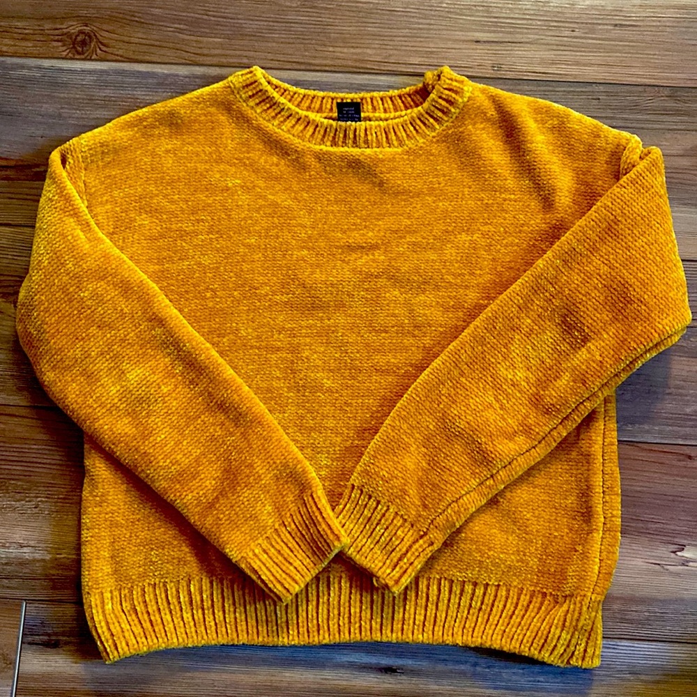 Forever 21 Sweater